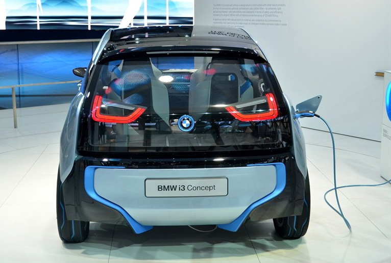 陳柳欽：新能源車為何叫好容易叫賣難？