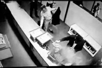 行李箱里裝移動電源 咸陽國際機(jī)場安檢時突爆炸