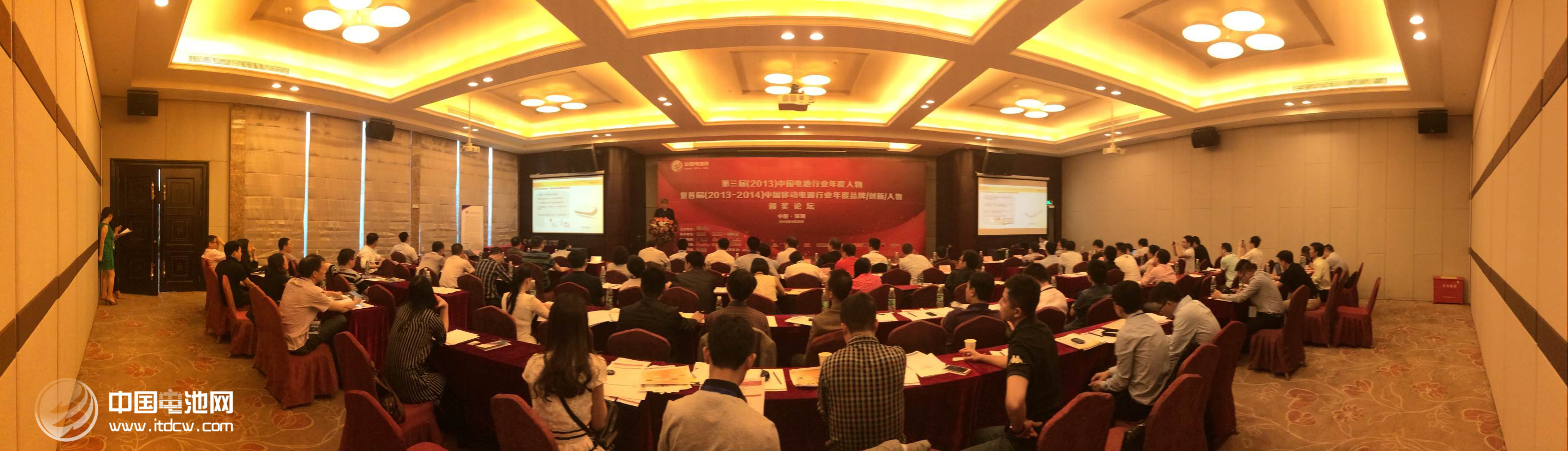 USB接口類移動(dòng)電源標(biāo)準(zhǔn)實(shí)施 行業(yè)抽檢開(kāi)始即將公布