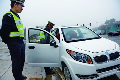 山東全面叫停老年代步車 低速電動(dòng)車面臨滅頂之災(zāi)？