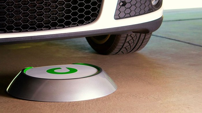 有了電動車的你馬上就可享受無線充電技術了