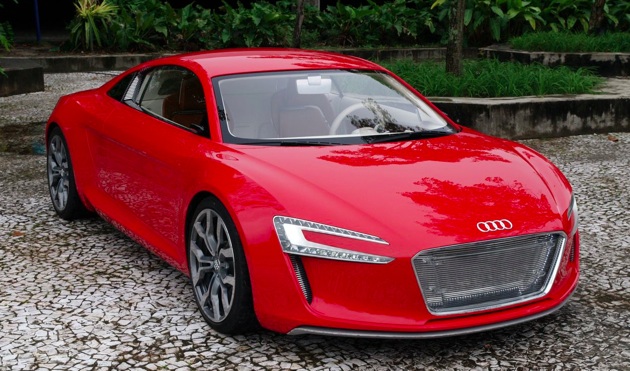 奧迪、保時捷發(fā)力 傳統(tǒng)汽車巨頭爭相純電動車