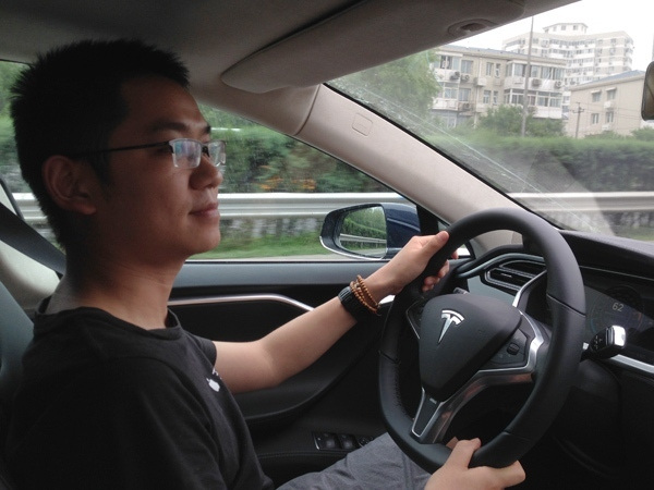 特斯拉中美試駕對(duì)比 兩地差距懸殊但正在縮小 特斯拉中美試駕對(duì)比 兩地差距懸殊但正在縮小