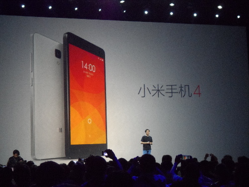 叫板蘋果iPhone6 小米4能否繼續“發燒”？