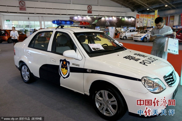 新能源汽車受冷落 政府公務車不妨“先行先試” 新能源汽車受冷落 政府公務車不妨“先行先試”