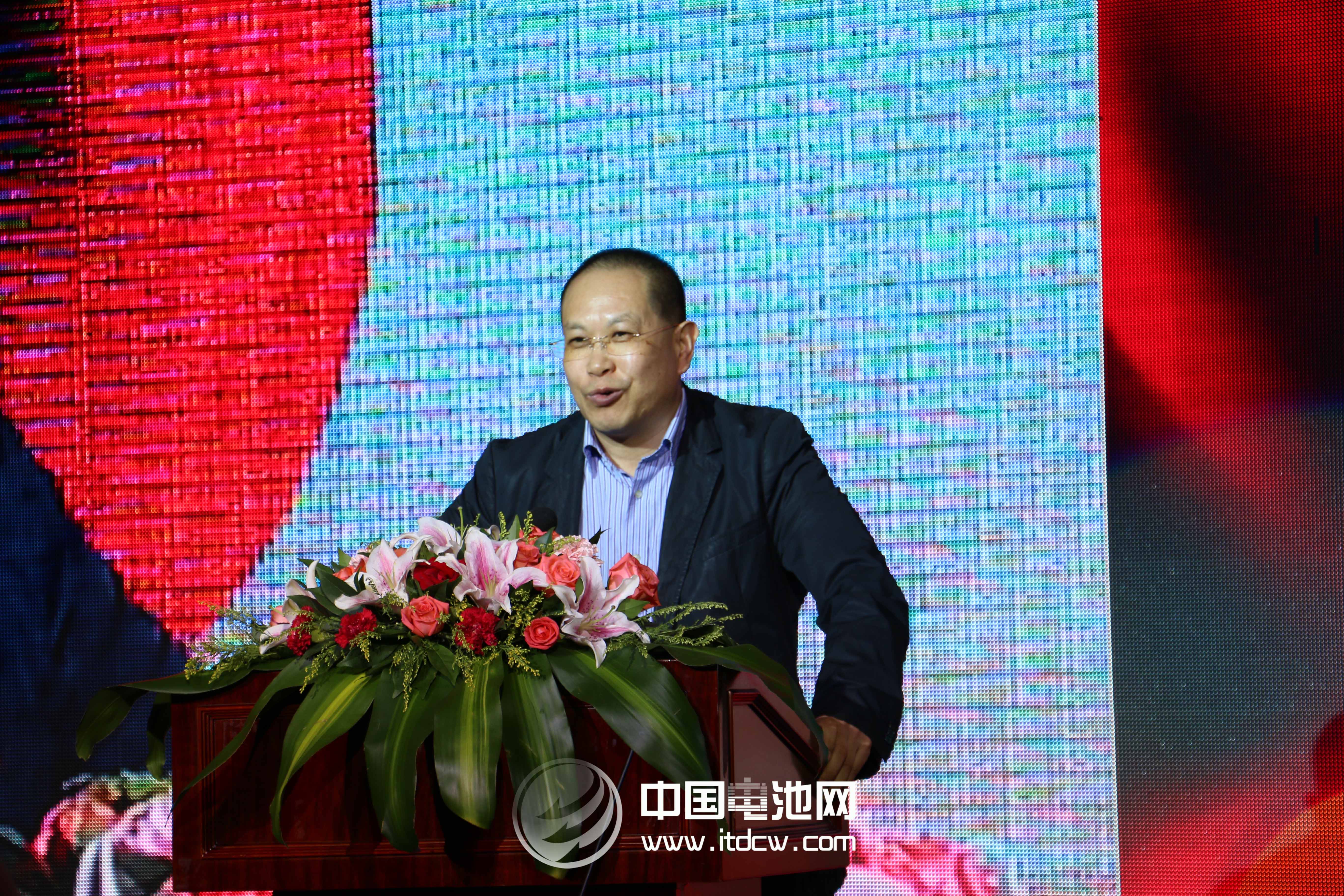 吳國迪出席中國新能源汽車產(chǎn)業(yè)三基工程工作會議 吳國迪出席中國新能源汽車產(chǎn)業(yè)三基工程工作會議