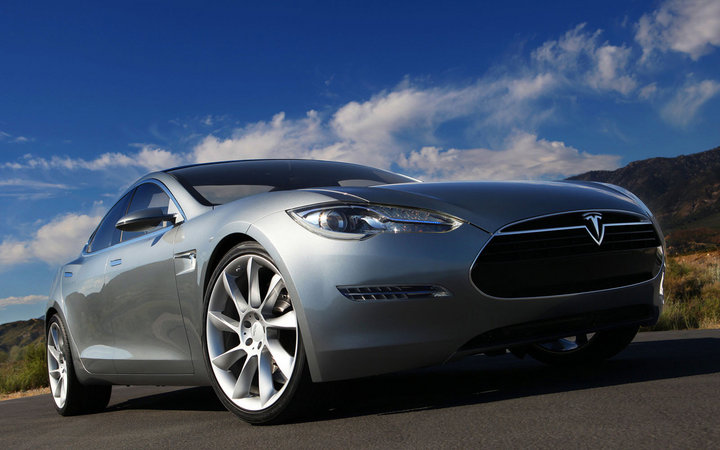 特斯拉跑車