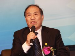 國務院參事牛文元：談四川新能源汽車產業發展