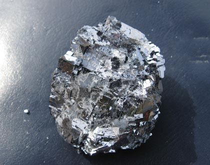 鉛成投資新寵 鉛價有望繼續走強 鉛成投資新寵 鉛價有望繼續走強