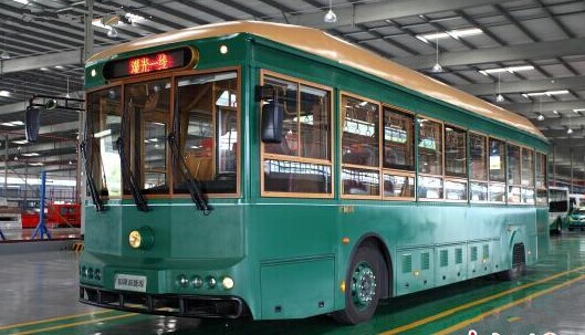 “珠海造”純電動(dòng)觀光巴士運(yùn)北京 十一運(yùn)營