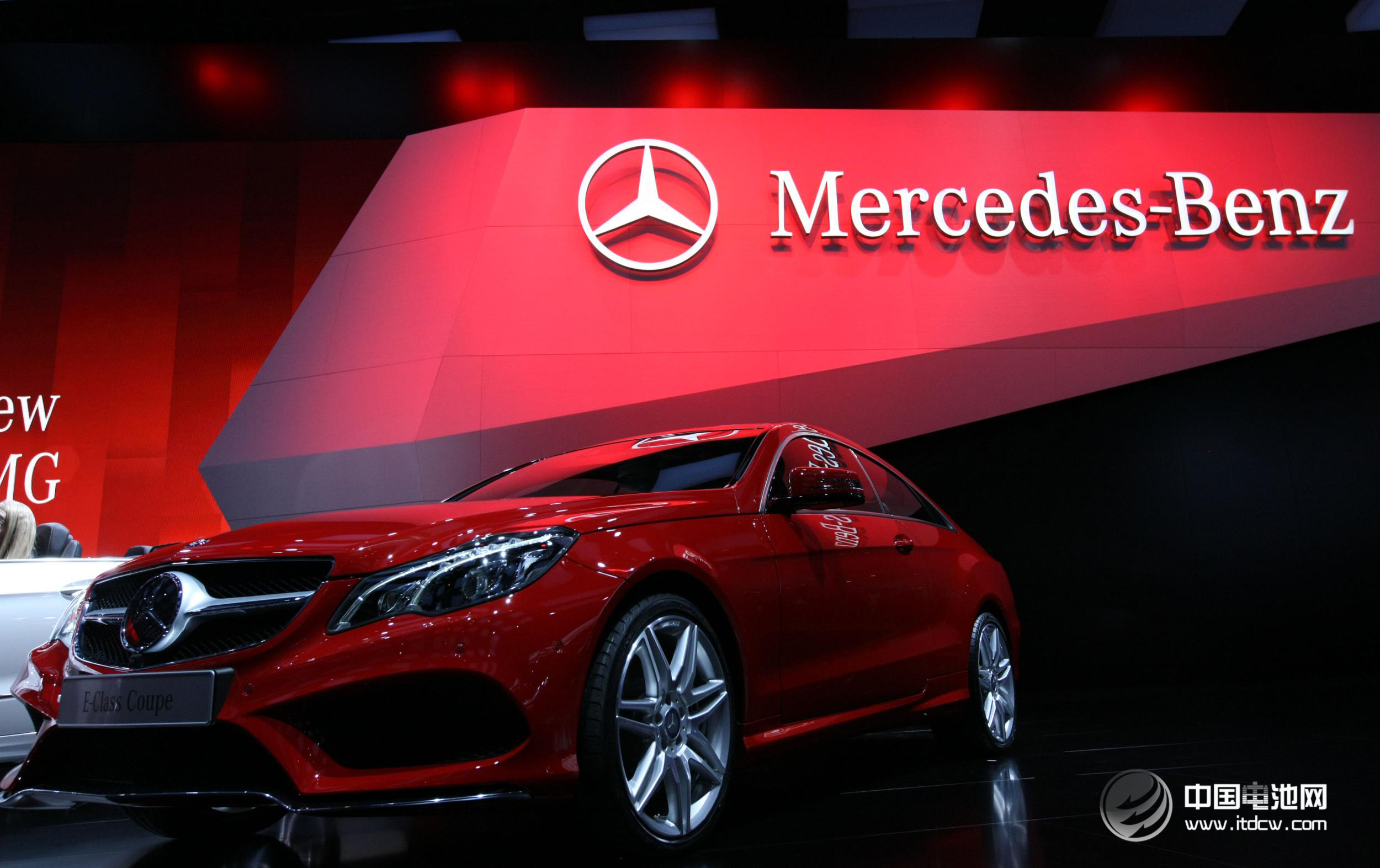 如何看待奔馳全系插電混動(dòng)化 形勢(shì)所迫？