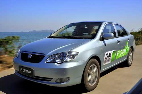 新能源汽車僅靠政府高額補(bǔ)助難“救市” 新能源汽車僅靠政府高額補(bǔ)助難“救市”