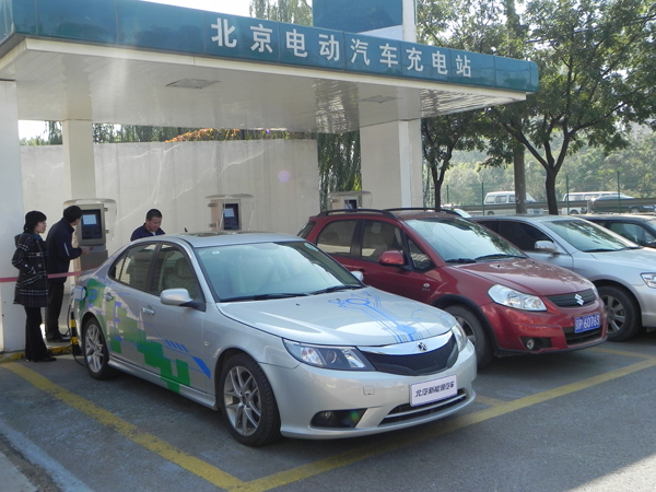 北京電動車上牌達(dá)到2000輛 充電樁申請資料減至兩種