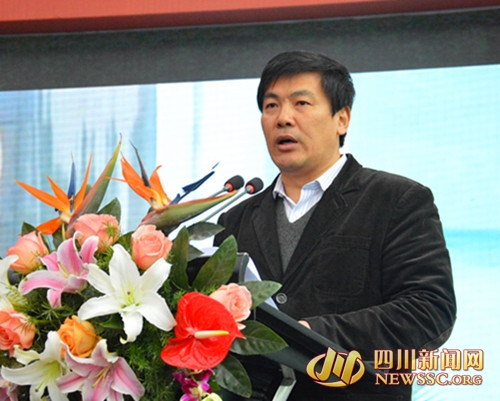 羅強：集聚更多新能源汽車企業來四川綿陽集群發展