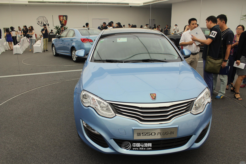 榮威550PLUG-IN插電式混合動力車型