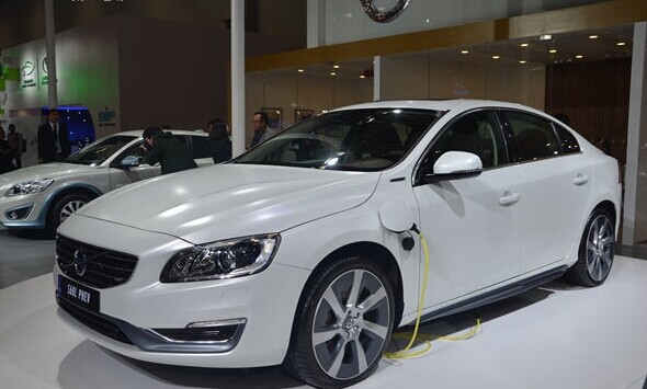 沃爾沃S60L插電式混合動(dòng)力車