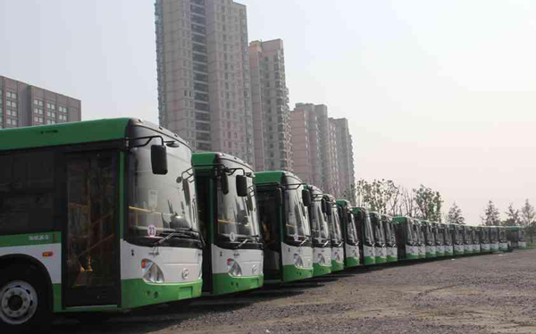 山東公車采購優(yōu)先選新能源汽車 高速服務區(qū)擬建充電站