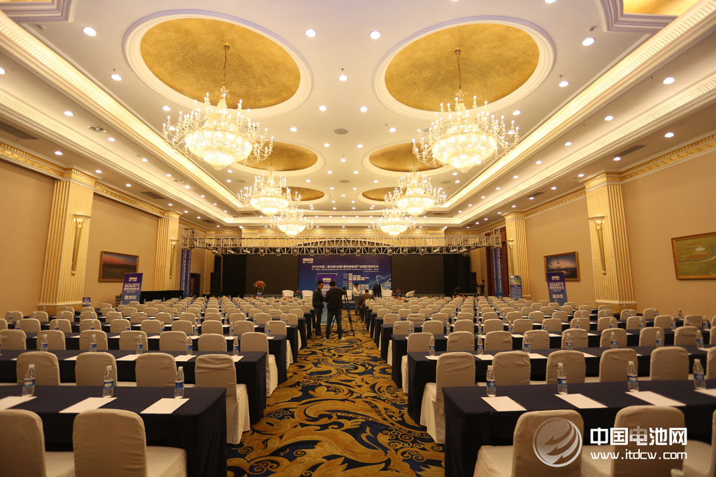 2014年第二屆中國(成都)鋰電新能源產業國際高峰論壇 2014年第二屆中國(成都)鋰電新能源產業國際高峰論壇