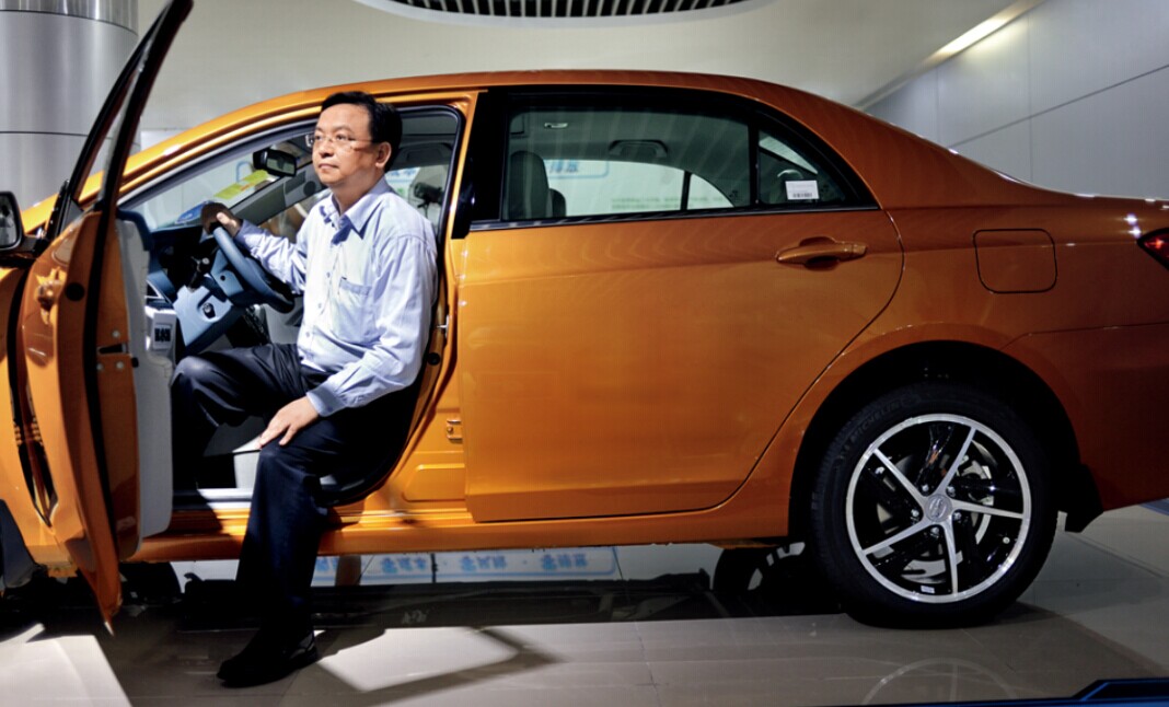 王傳福押寶電動車市場 正開發(fā)純電動公交車 王傳福押寶電動車市場 正開發(fā)純電動公交車