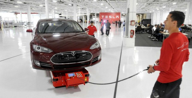 特斯拉傳奇之二:命運(yùn)之神微微張開(kāi)的眼睛 特斯拉傳奇之二:命運(yùn)之神微微張開(kāi)的眼睛