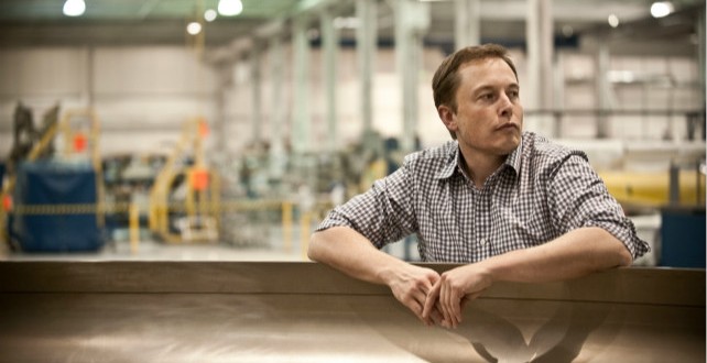 Tesla 于 2006 正式向外界宣布其存在，并且獲得了一致的好評。然而，這僅僅是浮云而已。真正的危機才剛剛開始……