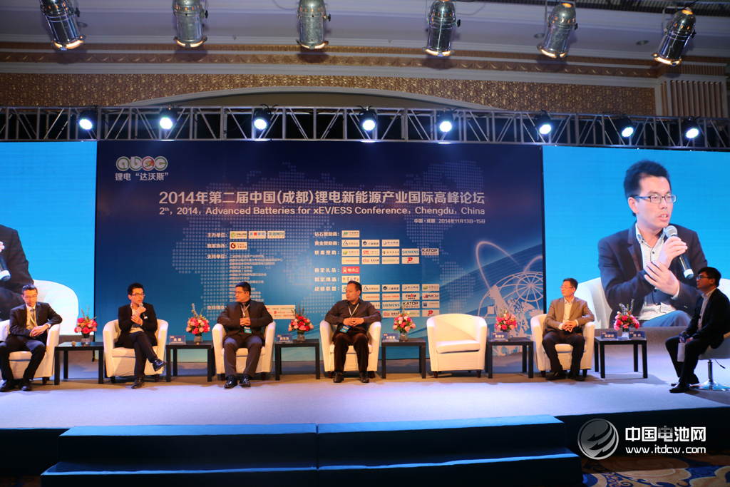 探尋電動(dòng)車(chē)電池路徑  因勢(shì)利導(dǎo)轉(zhuǎn)向三元材料？