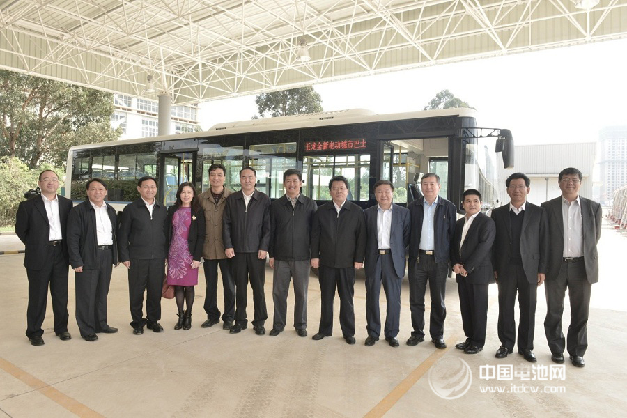 長江牌電動(dòng)汽車首發(fā)車型下線 云南五龍正式投產(chǎn) 長江牌電動(dòng)汽車首發(fā)車型下線 云南五龍正式投產(chǎn)