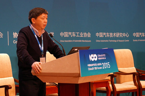 國(guó)聯(lián)汽車動(dòng)力電池研究院院長(zhǎng)盧世剛 國(guó)聯(lián)汽車動(dòng)力電池研究院院長(zhǎng)盧世剛