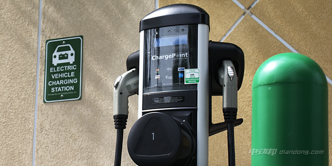 寶馬大眾聯(lián)手在美建快充網(wǎng)絡(luò) 向所有用戶開(kāi)放使用 寶馬大眾聯(lián)手在美建快充網(wǎng)絡(luò) 向所有用戶開(kāi)放使用