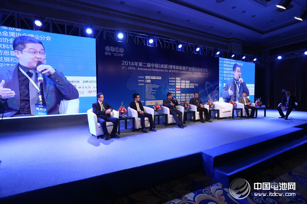 市場格局硝煙彌漫 2014年車企新能源 8宗“最” 