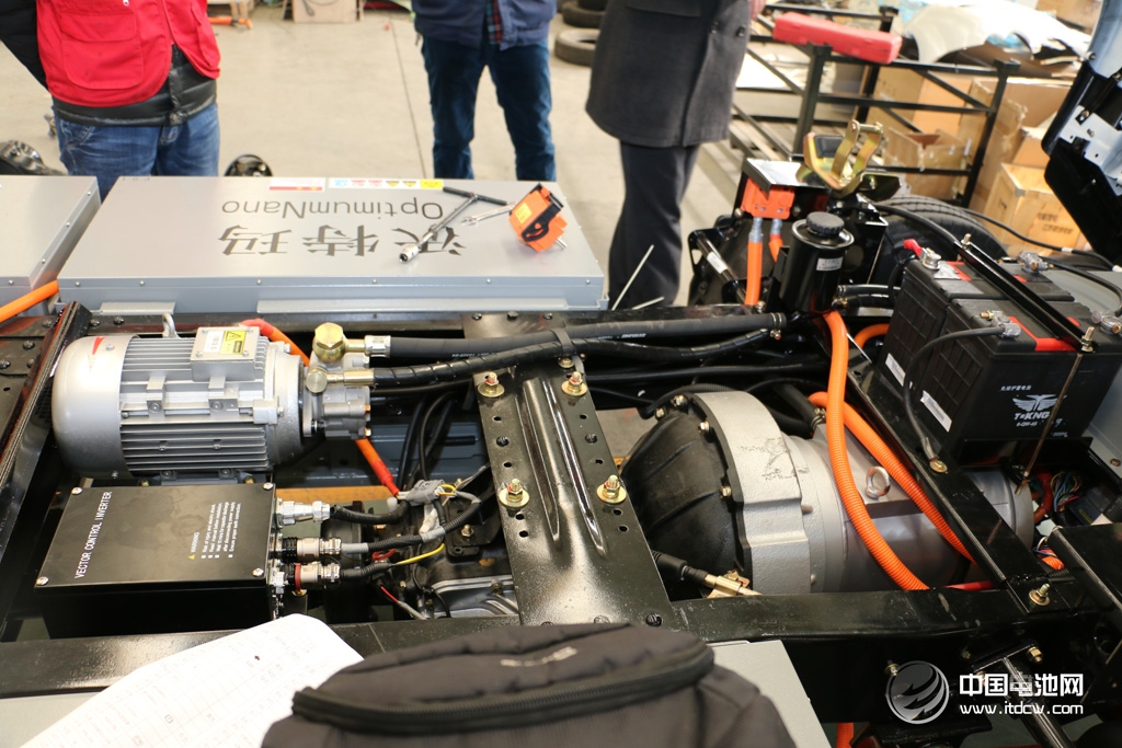 激辯低速電動車:有關部委與地方政府態度不一 激辯低速電動車:有關部委與地方政府態度不一