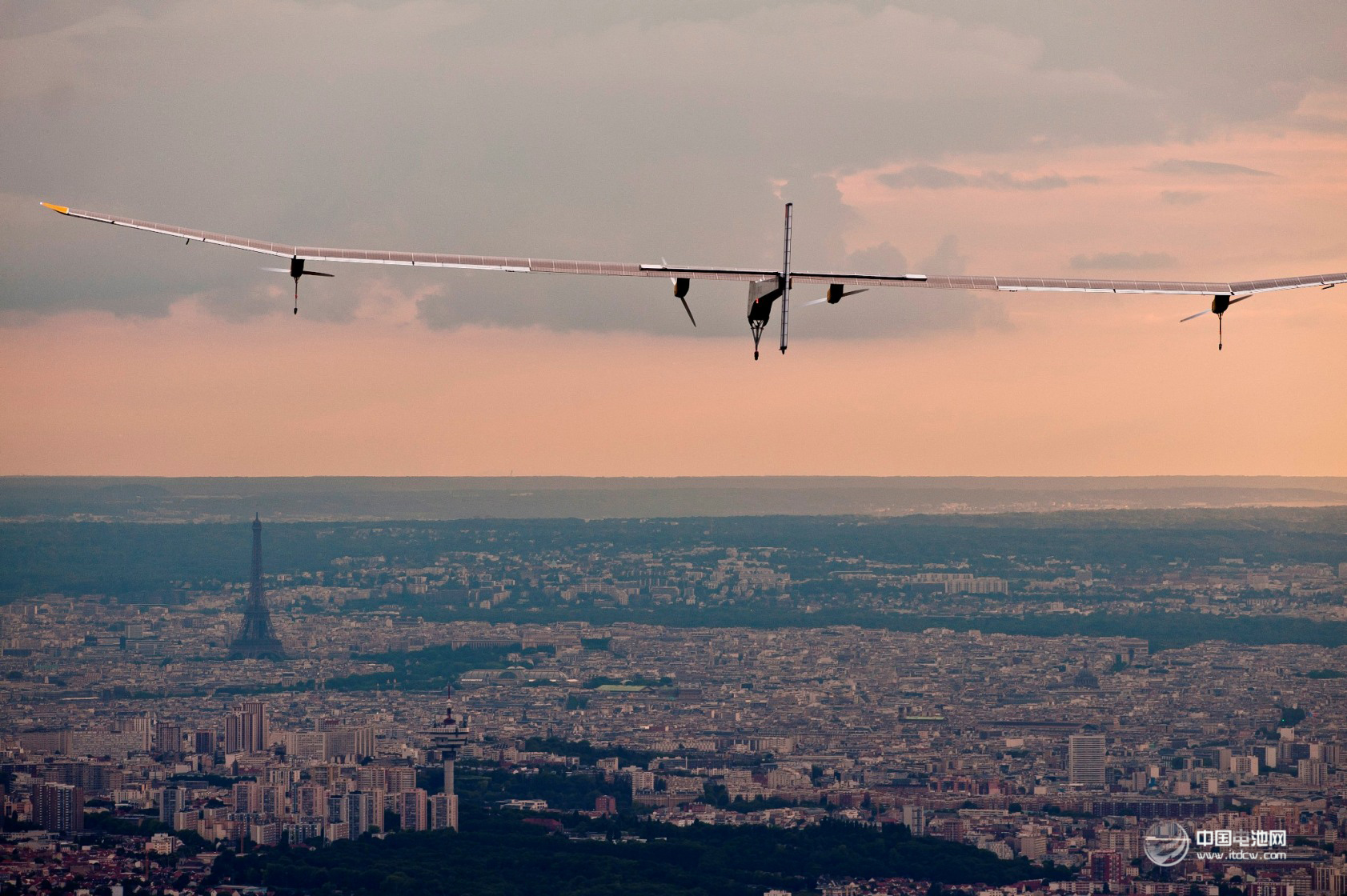 太陽能飛機下周開啟為期5個月航行 首架環球航行 太陽能飛機下周開啟為期5個月航行 首架環球航行