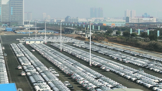 四川成都：“平地起跳”的千億汽車城 向高端拓展