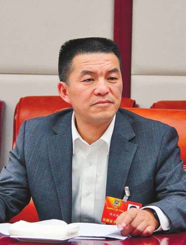 陳俊驄：建議統一電動汽車、電動自行車電池規格