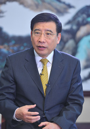 工業(yè)和信息化部部長苗圩 工業(yè)和信息化部部長苗圩