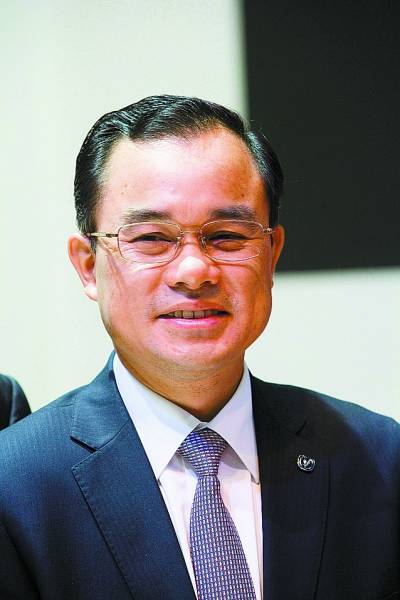 長安汽車總裁朱華榮:發展新能源不能把補貼當戰略 長安汽車總裁朱華榮:發展新能源不能把補貼當戰略