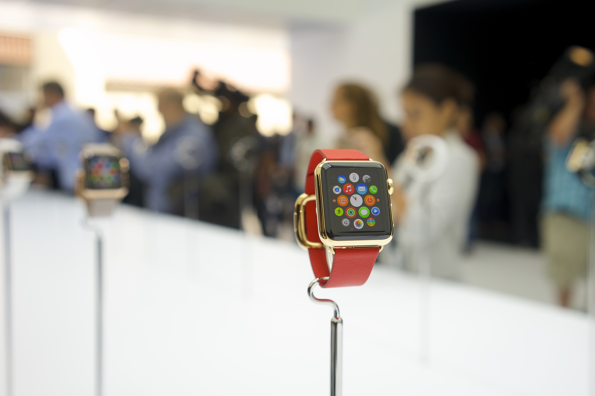 Apple Watch陷缺貨狀態 蘋果也被指或饑餓營銷 Apple Watch陷缺貨狀態 蘋果也被指或饑餓營銷