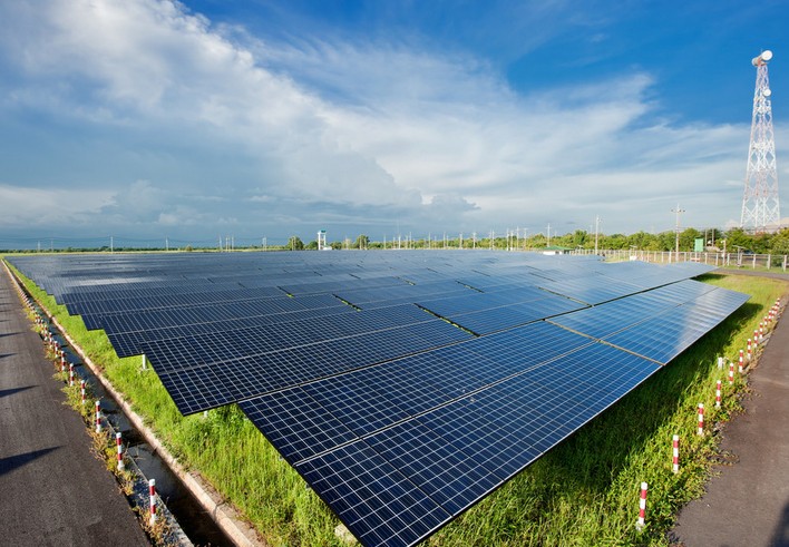 中國成為全球最大太陽能市場 臺光伏電池廠技術壓力升級 中國成為全球最大太陽能市場 臺光伏電池廠技術壓力升級