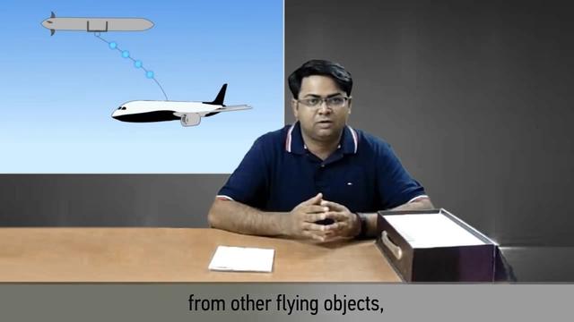 美國波音公司新專利 無人機可在半空中用充電樁充電 美國波音公司新專利 無人機可在半空中用充電樁充電