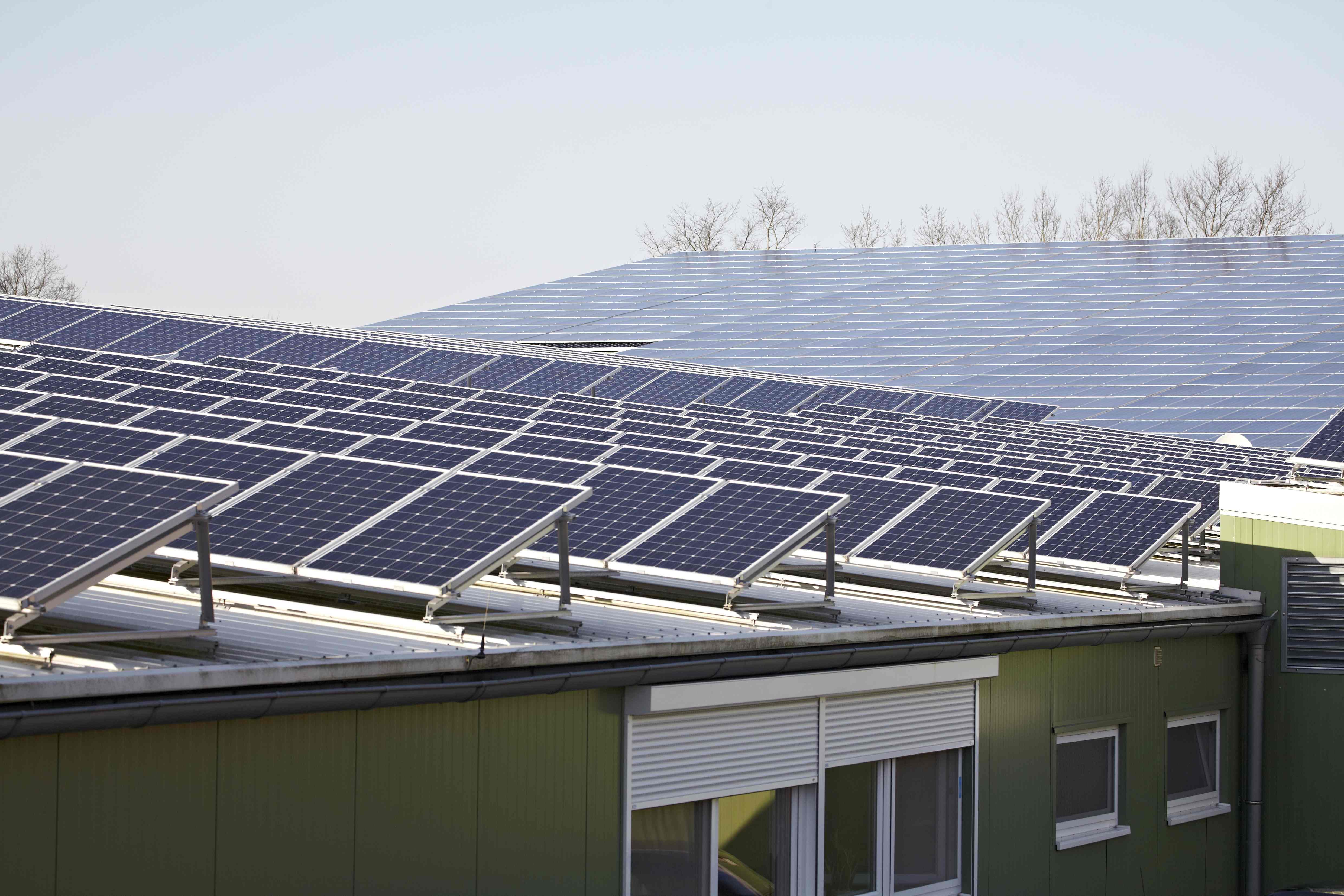 河南許昌學院合成新型異質結薄膜太陽能電池材料 河南許昌學院合成新型異質結薄膜太陽能電池材料