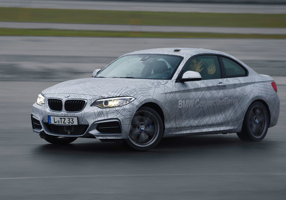 寶馬、百度計(jì)劃年底前在中國(guó)測(cè)試無(wú)人駕駛汽車(chē) 寶馬、百度計(jì)劃年底前在中國(guó)測(cè)試無(wú)人駕駛汽車(chē)