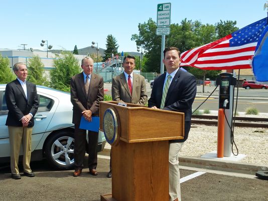 特斯拉內華達州投建充電站 建設電動車高速路 特斯拉內華達州投建充電站 建設電動車高速路
