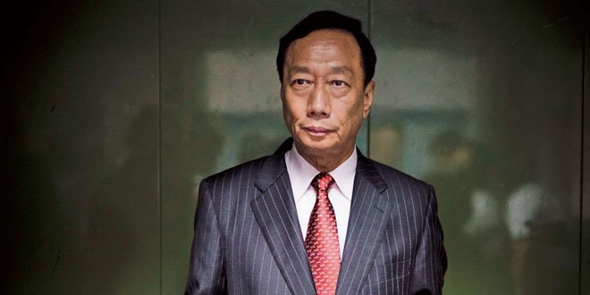 郭臺(tái)銘發(fā)脾氣了：英國小報(bào)造謠 富士康工作環(huán)境不輸勞斯萊斯