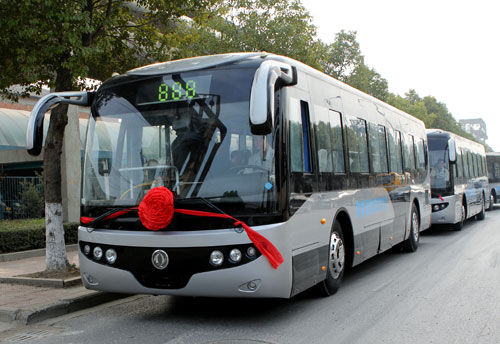 東風汽車簽千輛純電動公交客車 東風汽車簽千輛純電動公交客車