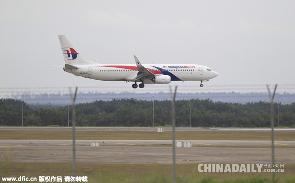 MH370失事疑云新解：鋰離子電池起火致墜機