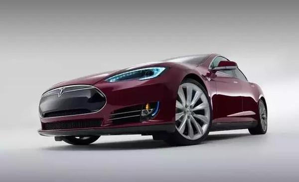 馬斯克承諾:超級充電站對特斯拉車主永久免費 馬斯克承諾:超級充電站對特斯拉車主永久免費