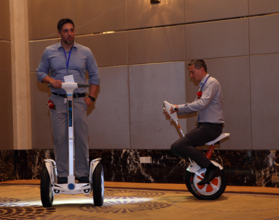 小米殺入 愛(ài)爾威上新 平衡車市場(chǎng)未來(lái)可期 小米殺入 愛(ài)爾威上新 平衡車市場(chǎng)未來(lái)可期