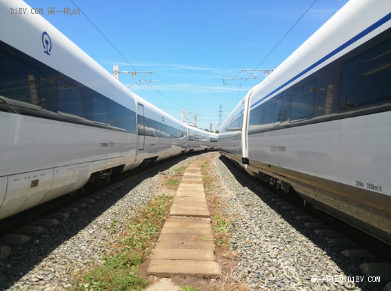 環(huán)保最高水準(zhǔn) 高鐵或?qū)⑦M(jìn)入鋰電池時(shí)代