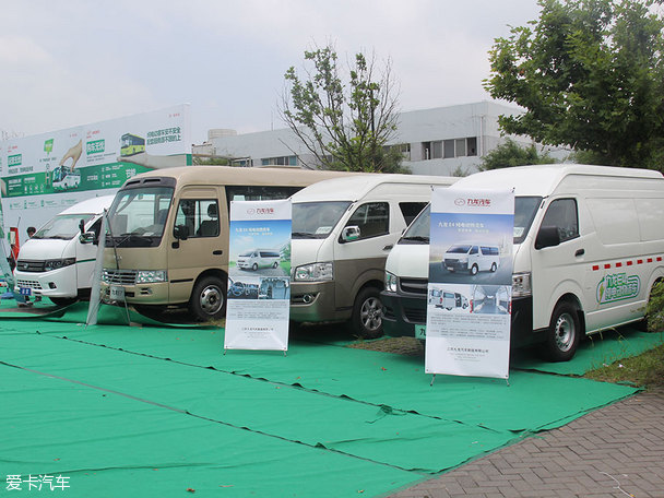 江蘇新能源汽車現(xiàn)狀:以電動(dòng)大巴和充電樁為主 江蘇新能源汽車現(xiàn)狀:以電動(dòng)大巴和充電樁為主