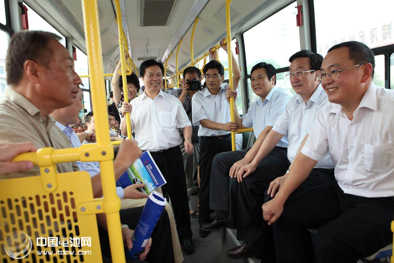 鴻海郭臺銘準(zhǔn)備造怎樣的電動車？臺灣業(yè)內(nèi)人士眾說紛紜